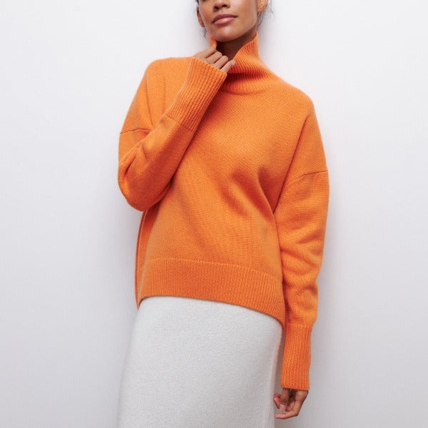 Selinda Turtleneck Pullover